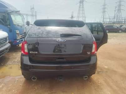 A picture of 2013 FORD EDGE