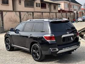 A picture of KinzzyAuto s LTD 08109018982 9 700 000 Refer and earn