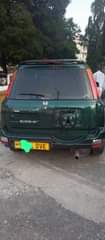A picture of HONDA CR V