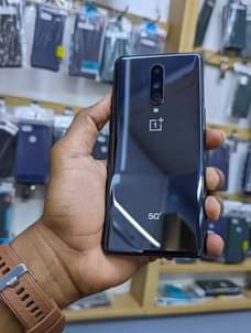 A picture of ONE PLUS 8