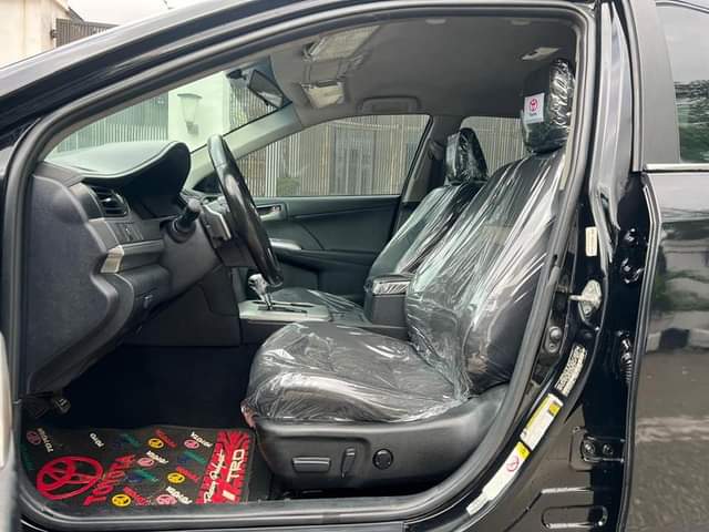 A picture of Toyota Camry Special Edition 4plugs 2014 Registered Super Clean and