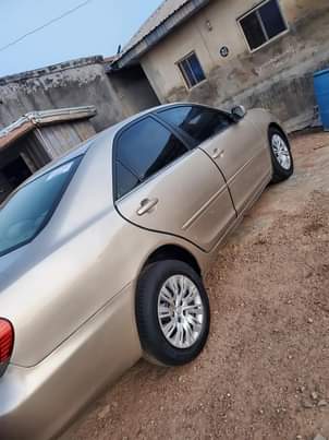 A picture of Toyota camry