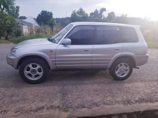 A picture of TOYOTA RAVA 4 OLD MODEL GOOD NEW FOR SELL 13.5M