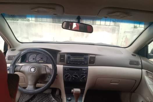 A picture of 06 Toyota corrola CE Sound engine Gear AC Interior top