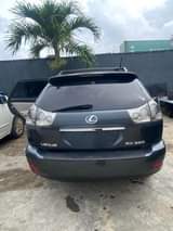 A picture of 2006 RX330 full option Price 6m Location Amuwo odofin festac