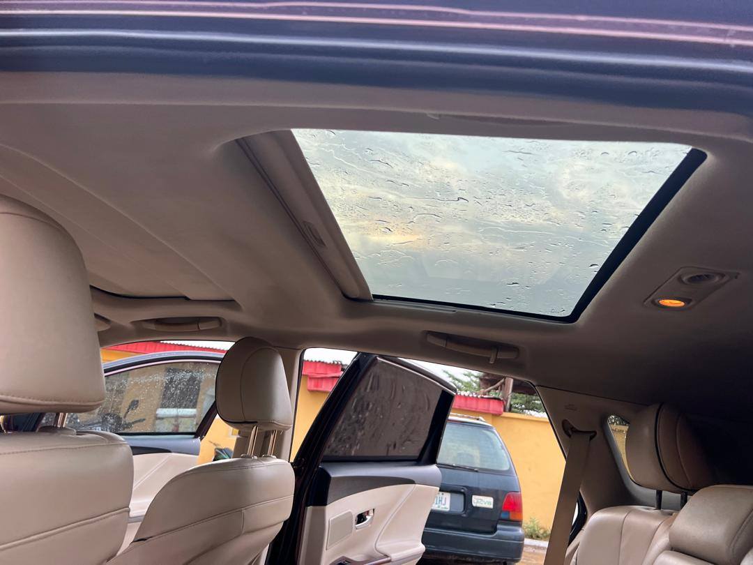 A picture of 2010 Toyota Venza Limited