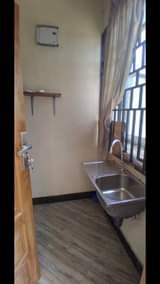 A picture of A Hse on Sale