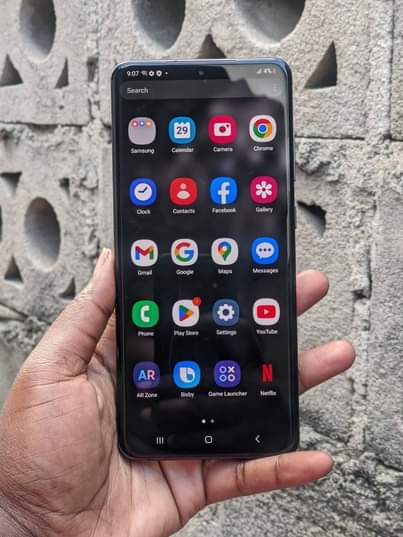 A picture of SAMSUNG GALAXY S20 ultra 5g