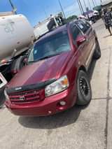 A picture of Toyota highlander 04 engine gear Ac perfect First body paint