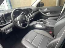 A picture of Tokunbo GLE450 neat 2022 model full option clean as seen