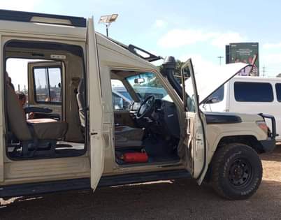 �� N.