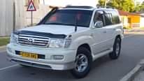 A picture of Land Cruiser V8 Limited Engine 2UZ Call 0672210608