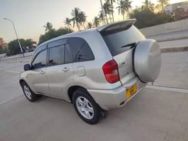 A picture of 0672847429 WatsApp RAV4 NEW
