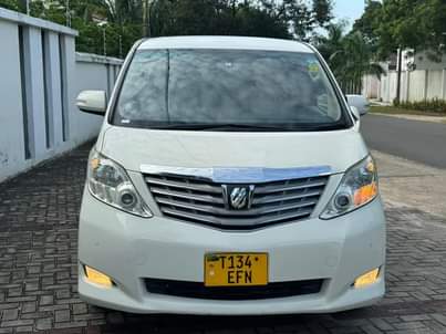 toyota alphard