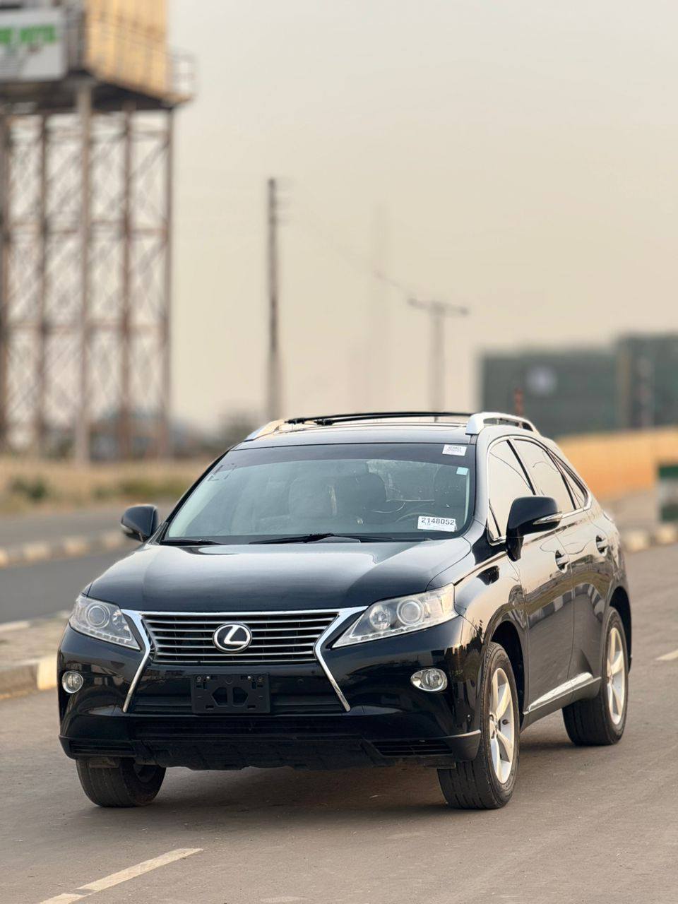 A picture of LEXUS RX350