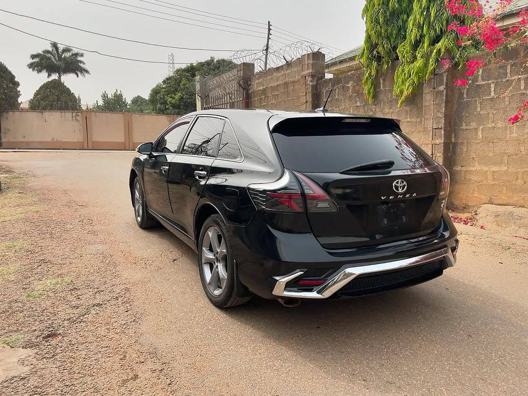 A picture of Super pimped 2011 venza Location is kaduna Price is 12m