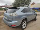 A picture of Lexus RX330