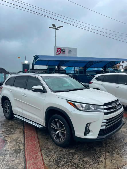 A picture of Toyota