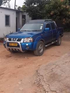 used nissan hardbody