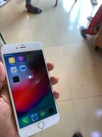 A picture of IPhone 6 plus 64gb storage
