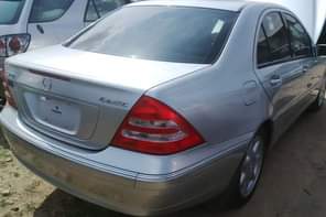 A picture of URGENT SERIOUS BUYERS ONLY Foreign used BENZ C CLAS Year