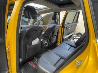A picture of 2011 registered Mercedes Benz glk 350