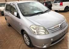 A picture of Toyota raum 2007