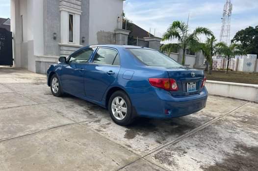 A picture of 2008 Toyota