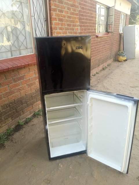 classifieds/fridges