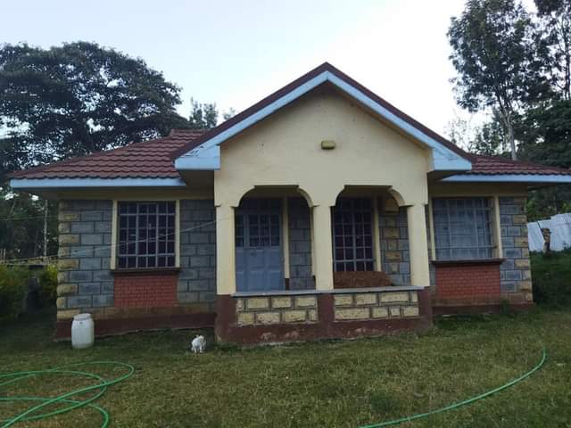 Mwangi B.