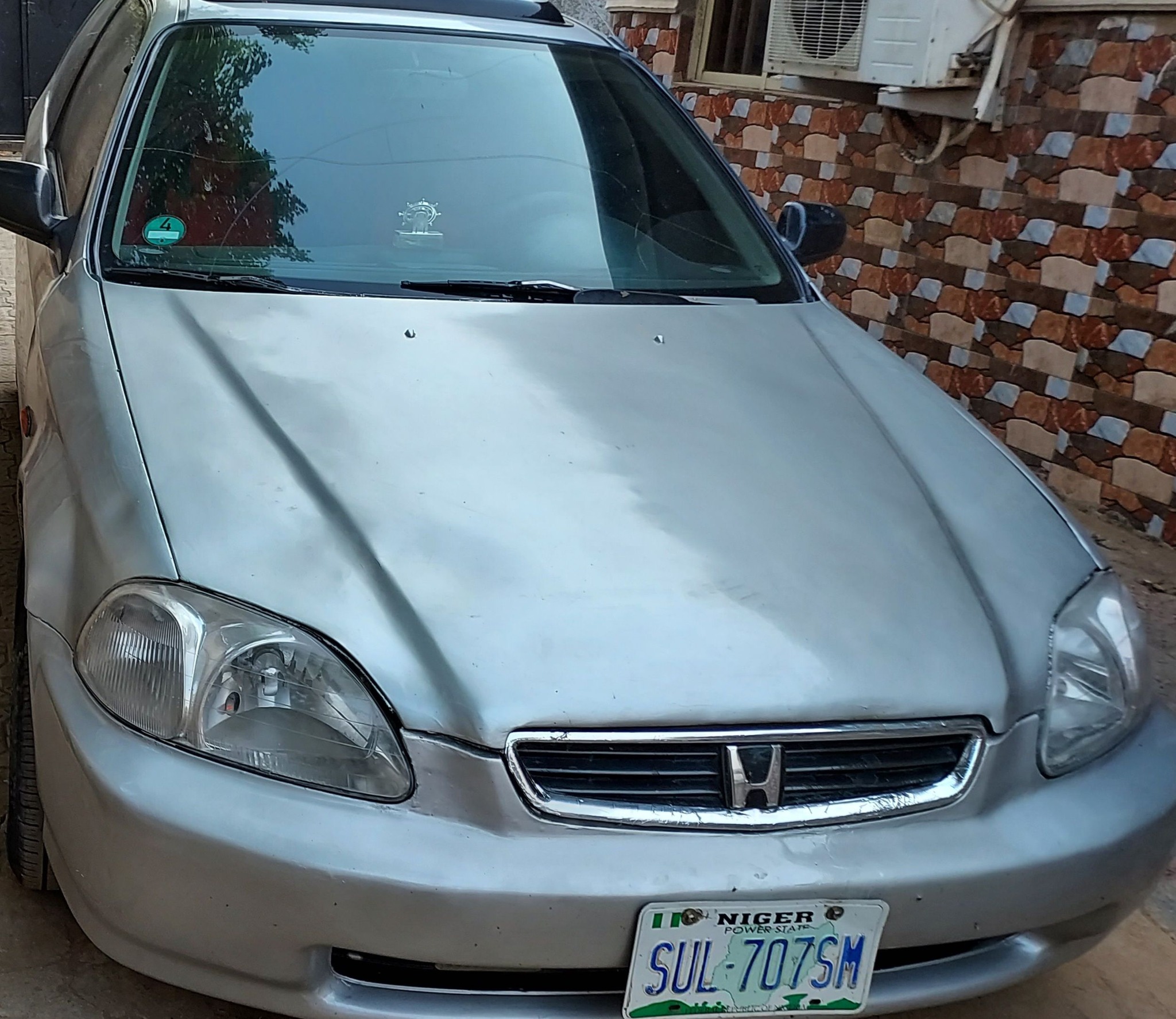 A picture of Honda civic manual