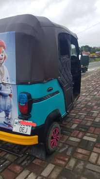 A picture of Bajaji used DEJ