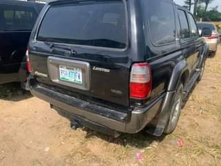 A picture of 2006 Toyota 4 runner Suv
