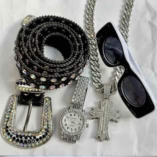 A picture of MKANDA ice watch ice chain mkanda wa ice na miwani