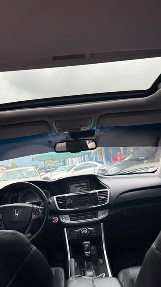 A picture of 2013 Honda honda accord