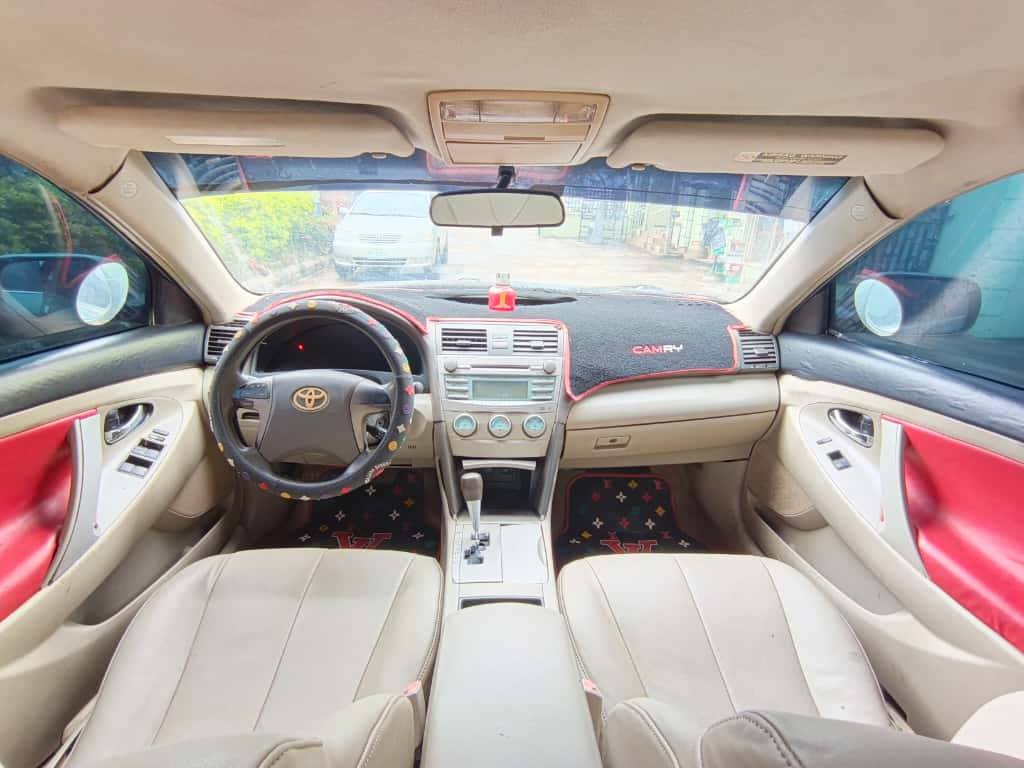 A picture of Camry 2008