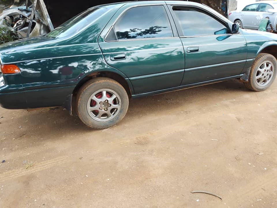 A picture of Toyota Camry tiny