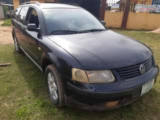 A picture of Volkswagen Passat