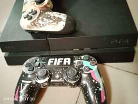 A picture of Ps4 fat inagemu 7 Fifa 22 Spiderman God of war