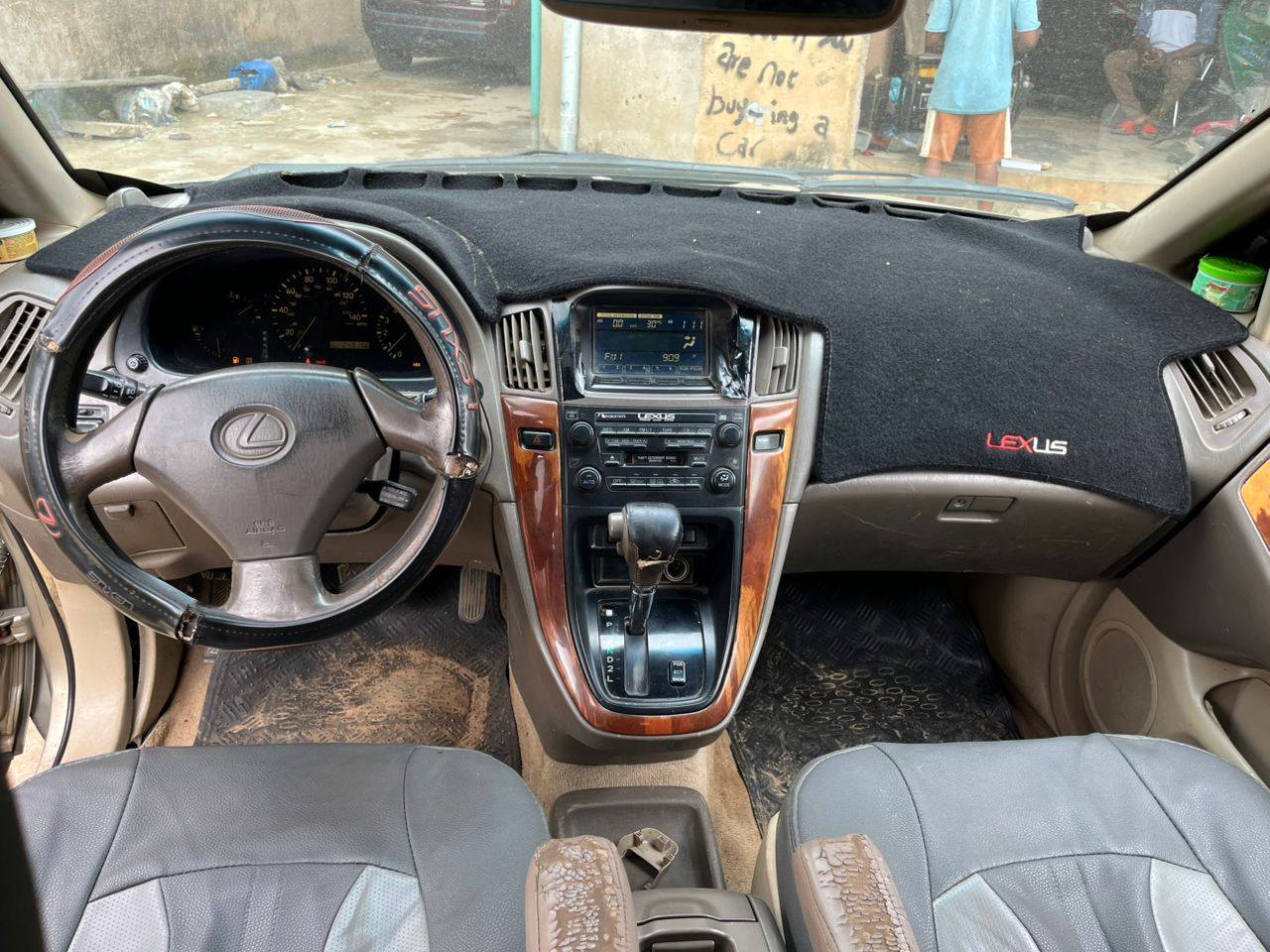 A picture of 2002 Lexus Rx300