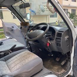 A picture of 2012 Mazda bongo