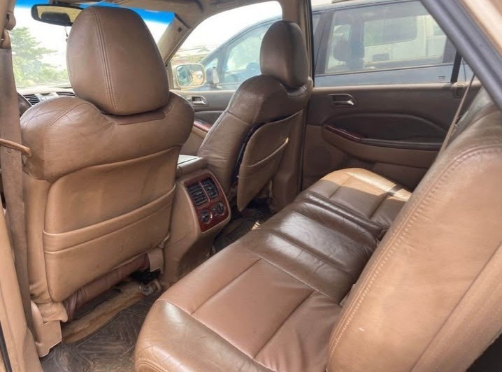 A picture of 2005 Acura MDX pistine clean premium used 0808 238 9022