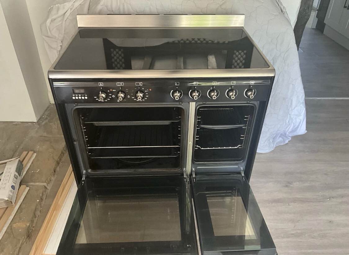 A picture of Smeg electric cooker