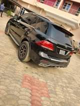 A picture of MERCEDES BENZ ML350