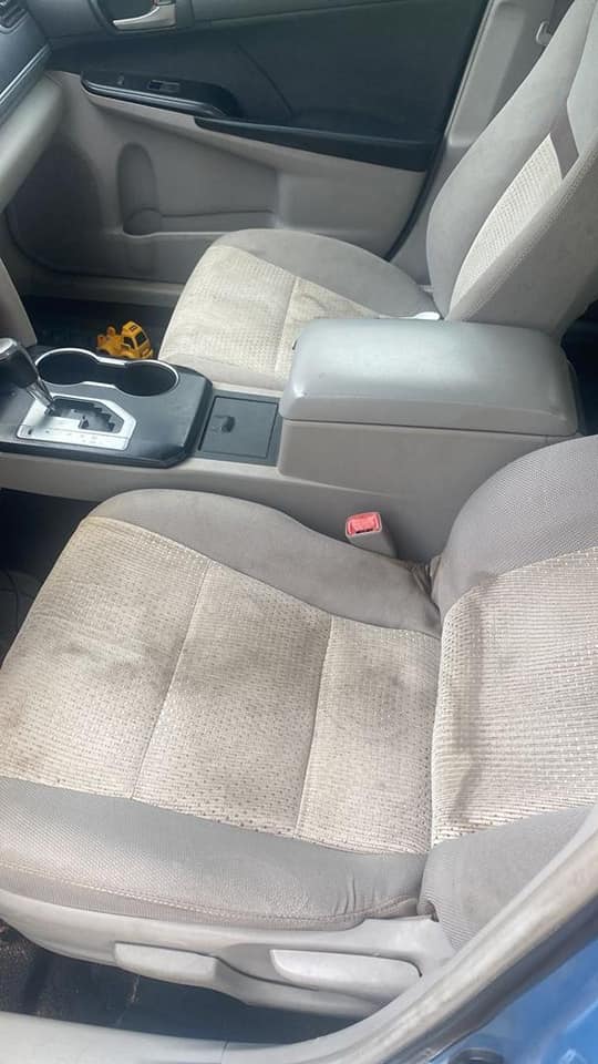A picture of UNREGISTERED TOYOTA CAMRY 2012 LE