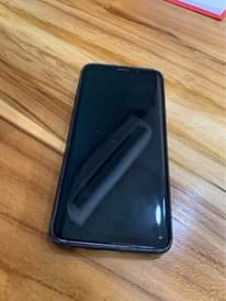 A picture of SAMSUNG S9 