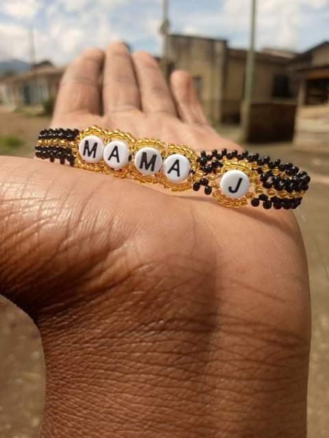A picture of Kacha za mkononi bracelet 