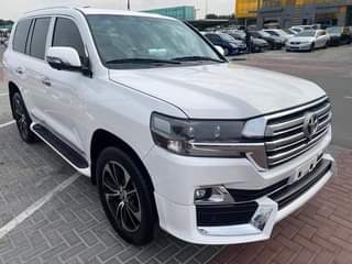 A picture of Toyota Land Cruiser 2013