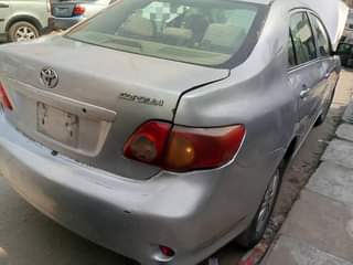 A picture of Toyota Corolla 09