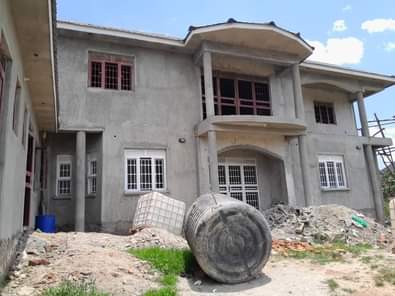 A picture of House for sale in buloba Seated on 100 100 With
